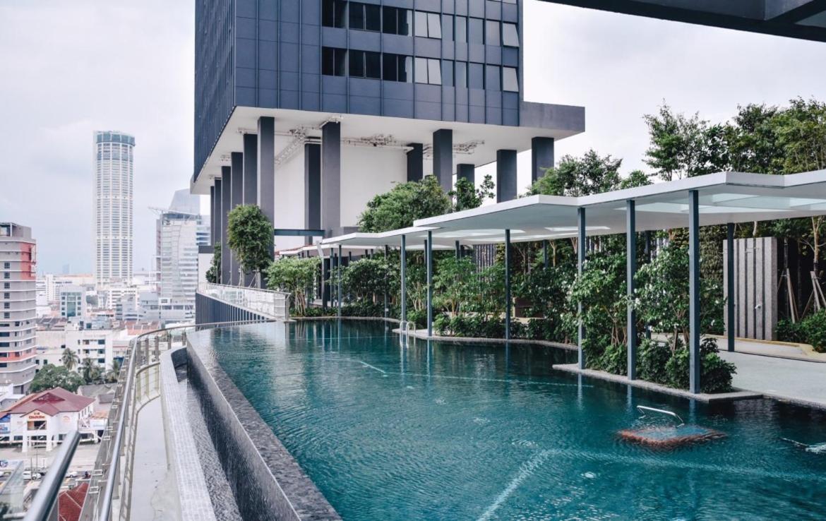 Tropicana 218 Macalister Sea & City View By Staycation Homestay Джорджтаун Екстер'єр фото